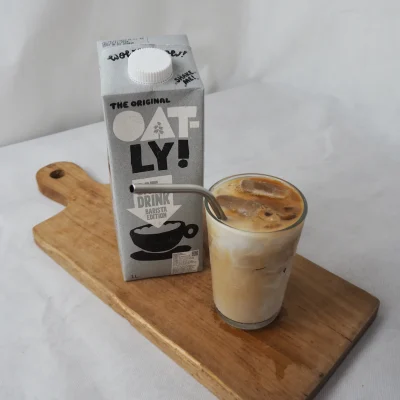 oat-milk-latte-home